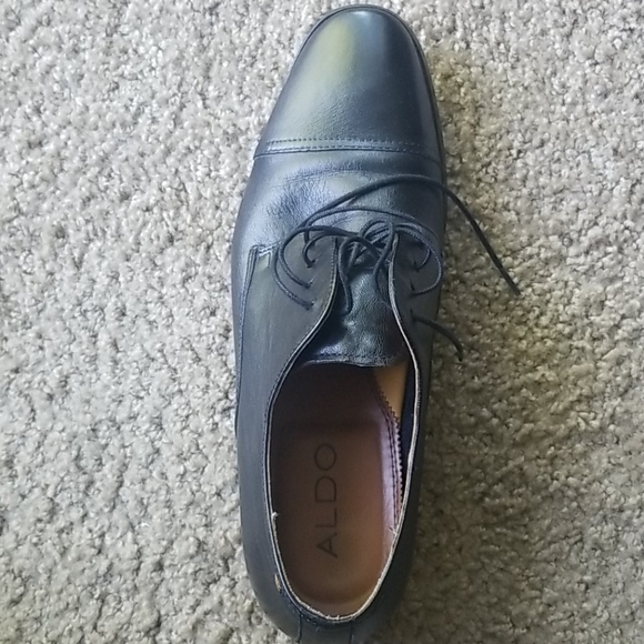 Shoes - Picture 3 of 3